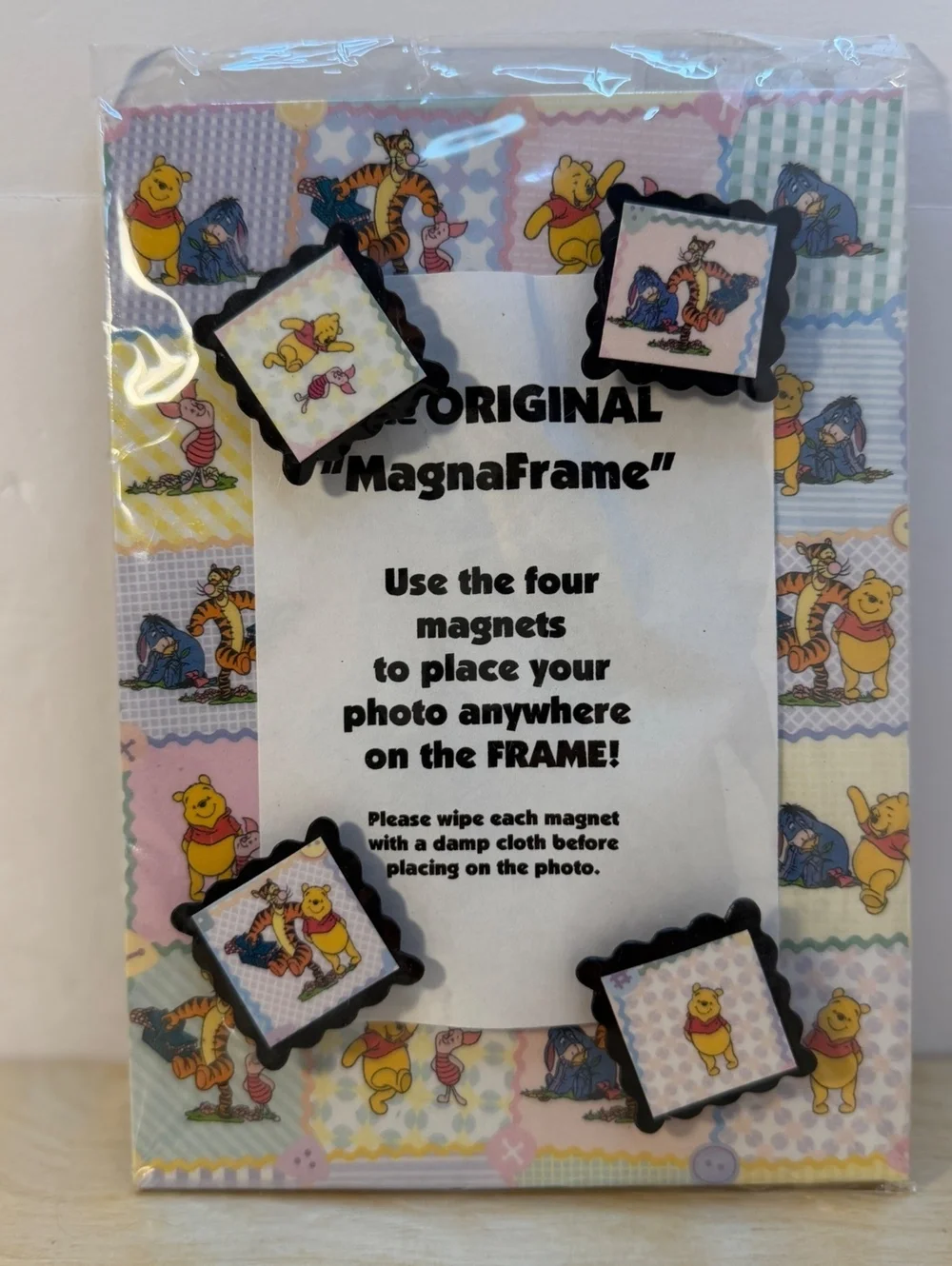 Original MagnaFrame Winnie the Pooh Photo Frame with Four Magnets